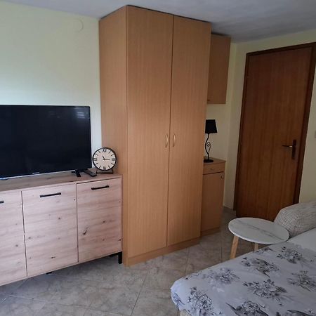 Studio Stomorska With Sea View10 Εξωτερικό φωτογραφία